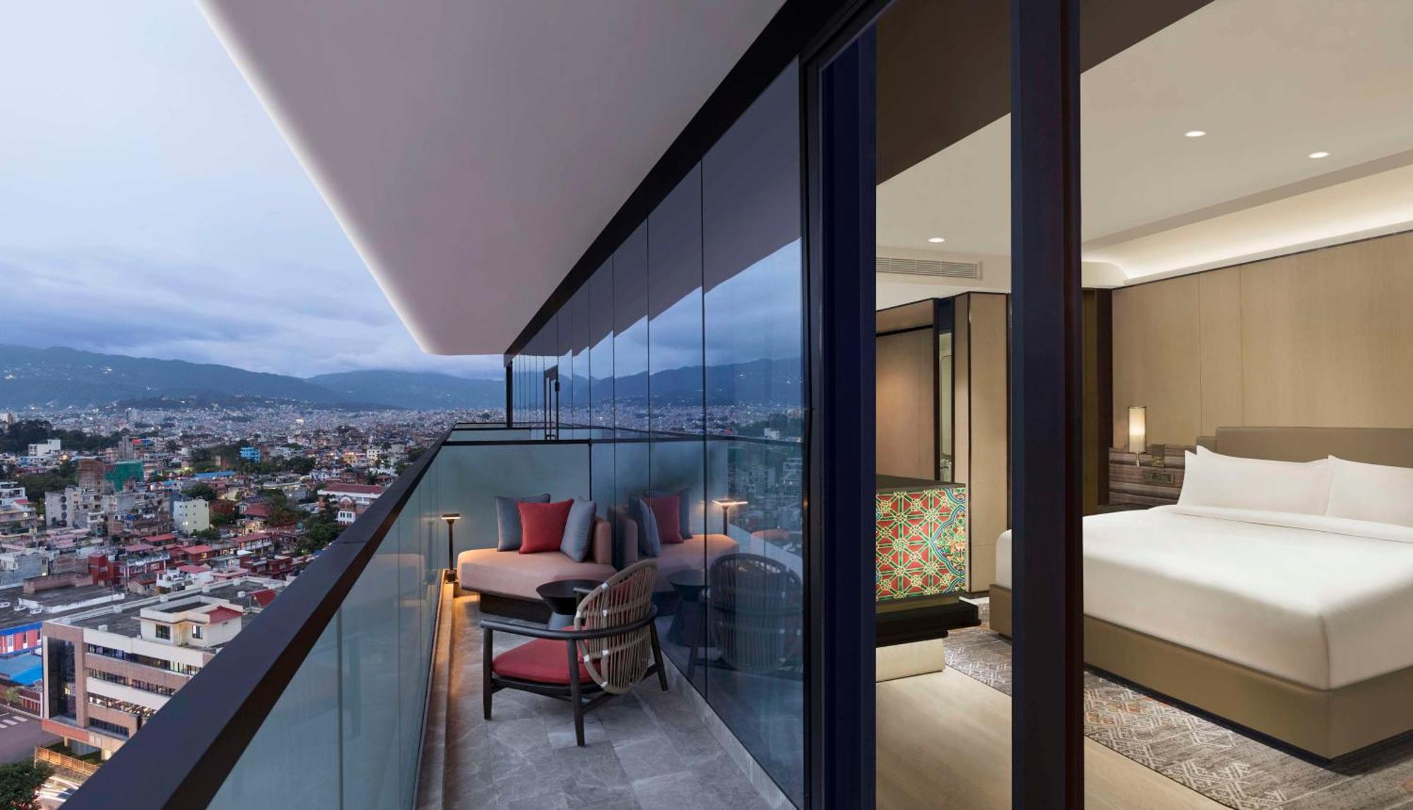 Hilton Kathmandu Hotel Exterior foto