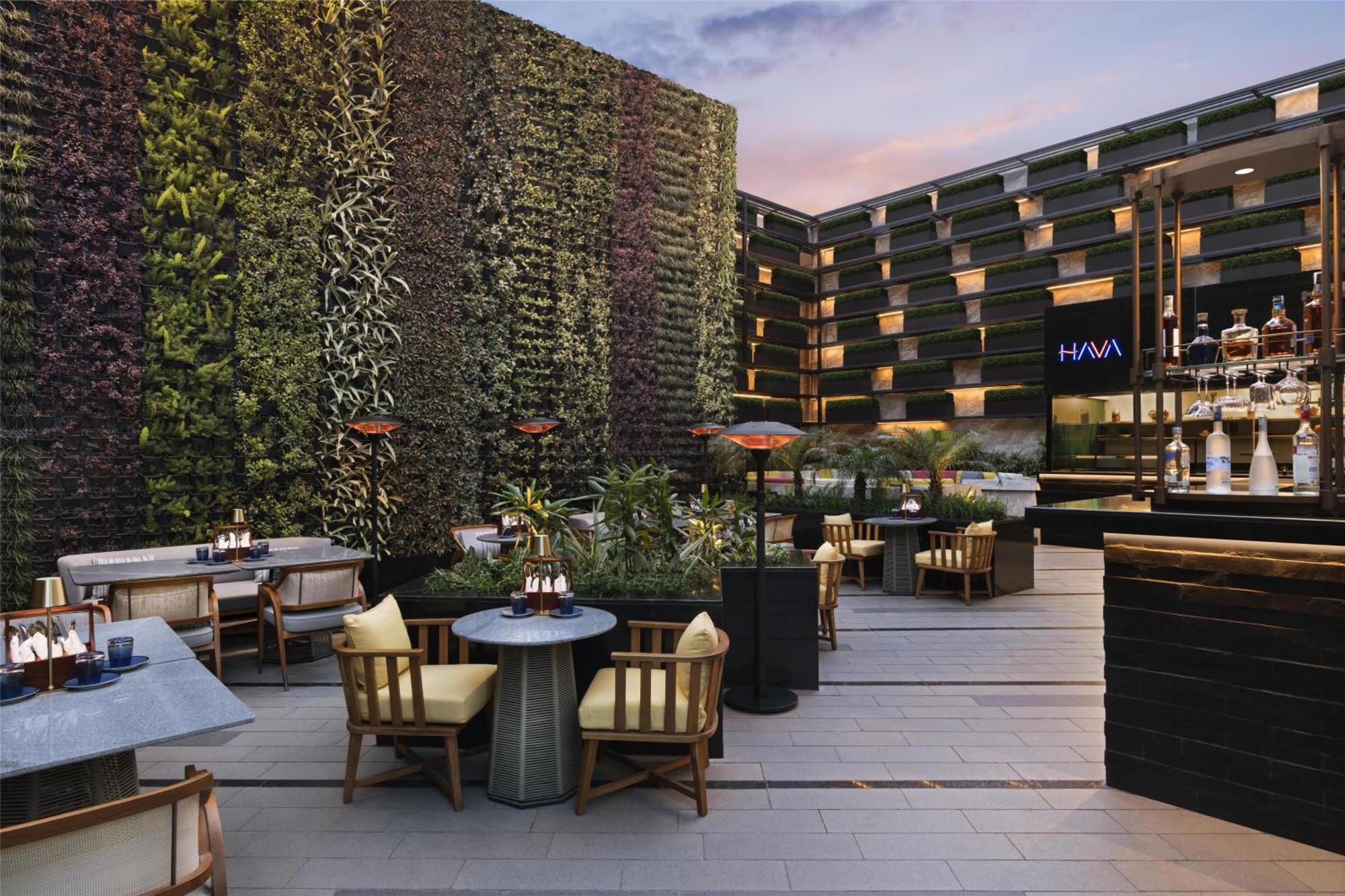 Hilton Kathmandu Hotel Exterior foto